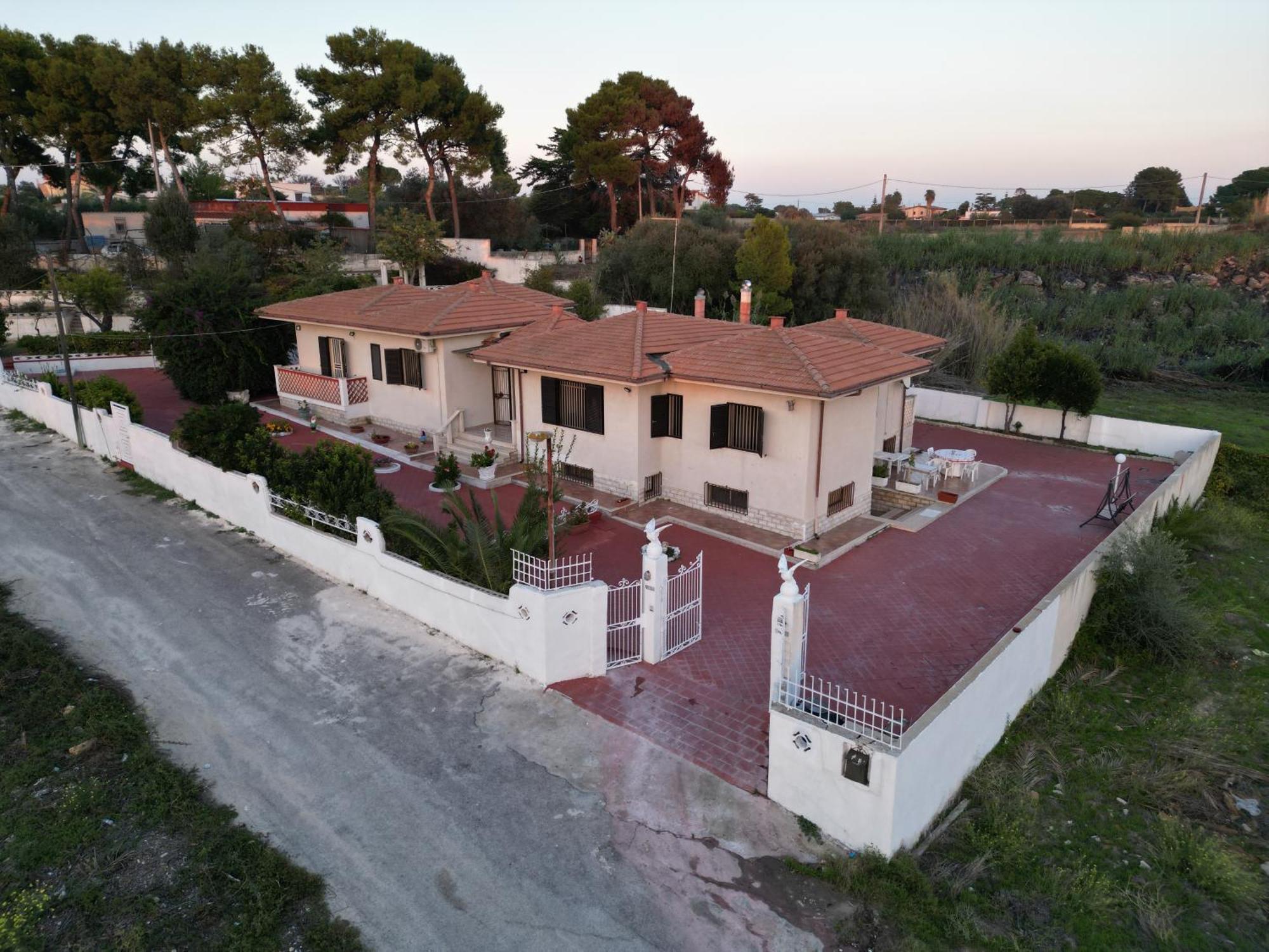 Villa Ada Лепорано Екстер'єр фото